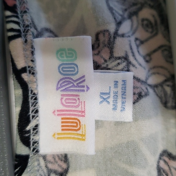 LuLaRoe Irma Shirt Women's XL Oversized Loose Fitting Long-Line 4th of July - Picture 10 of 12